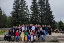 Wycieczka klasy 2D i 2F w Karkonosze. Zdjęcia: p. Gałązka, p. Krasińska