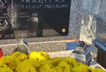 Wizyta na cmentarzu. Odwiedzamy groby nauczycieli.