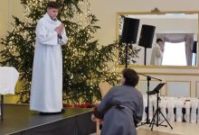 Jasełka dla słuchaczy Uniwersytetu Trzeciego Wieku.