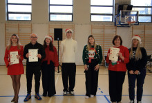 MIKOŁAJKI 2025 – Świąteczny Koncert Pierwszaków!