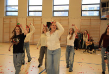 MIKOŁAJKI 2025 – Świąteczny Koncert Pierwszaków!