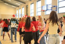 MIKOŁAJKI 2025 – Świąteczny Koncert Pierwszaków!