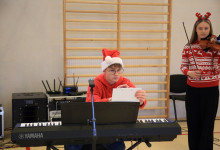 MIKOŁAJKI 2025 – Świąteczny Koncert Pierwszaków!