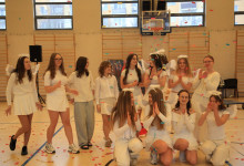 MIKOŁAJKI 2025 – Świąteczny Koncert Pierwszaków!