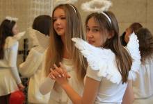 MIKOŁAJKI 2025 – Świąteczny Koncert Pierwszaków!