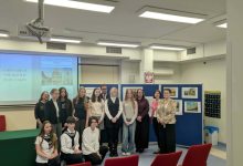 Miłosława Hołowińska zajęła I miejsca w Ogólnopolskim Konkursie Plastycznym „La vie est courte, l’art est long”