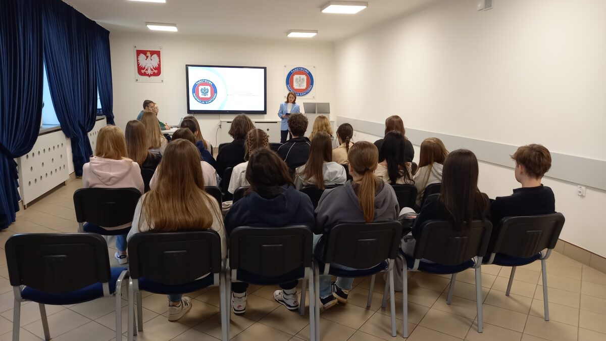 Klasa 2B z wizytą w PSSE