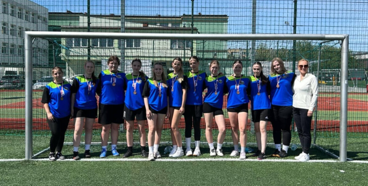 Międzyszkolne Zawody w Piłce Nożnej Dziewcząt