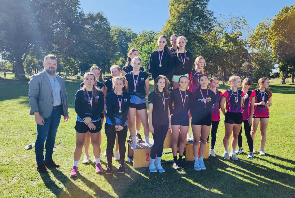 Sztafetowe biegi przełajowe w ramach Licealiady