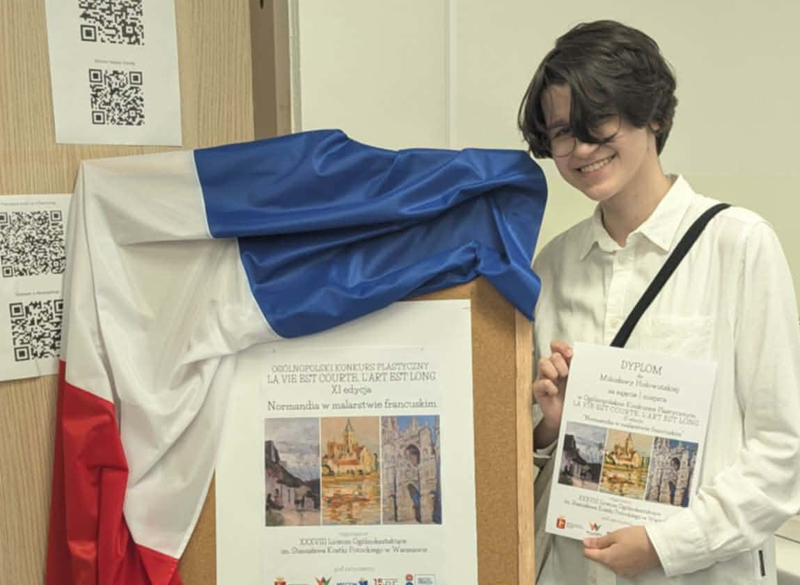 Miłosława Hołowińska zajęła I miejsca w Ogólnopolskim Konkursie Plastycznym „La vie est courte, l’art est long”
